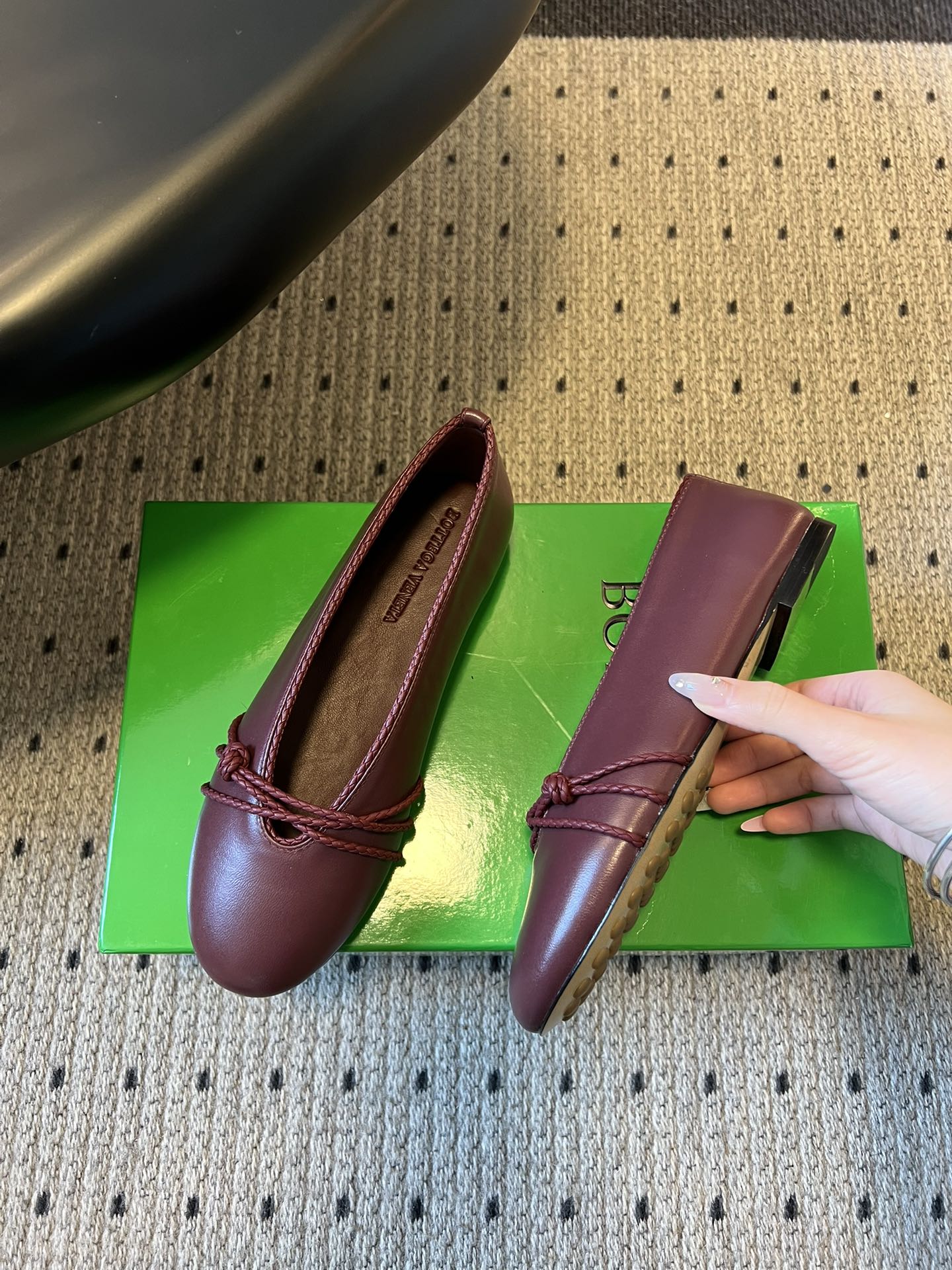 BOTTEGA VENETA 26S ESPADRILLE BALLET FLATS IN DARK RED LAMBSKIN