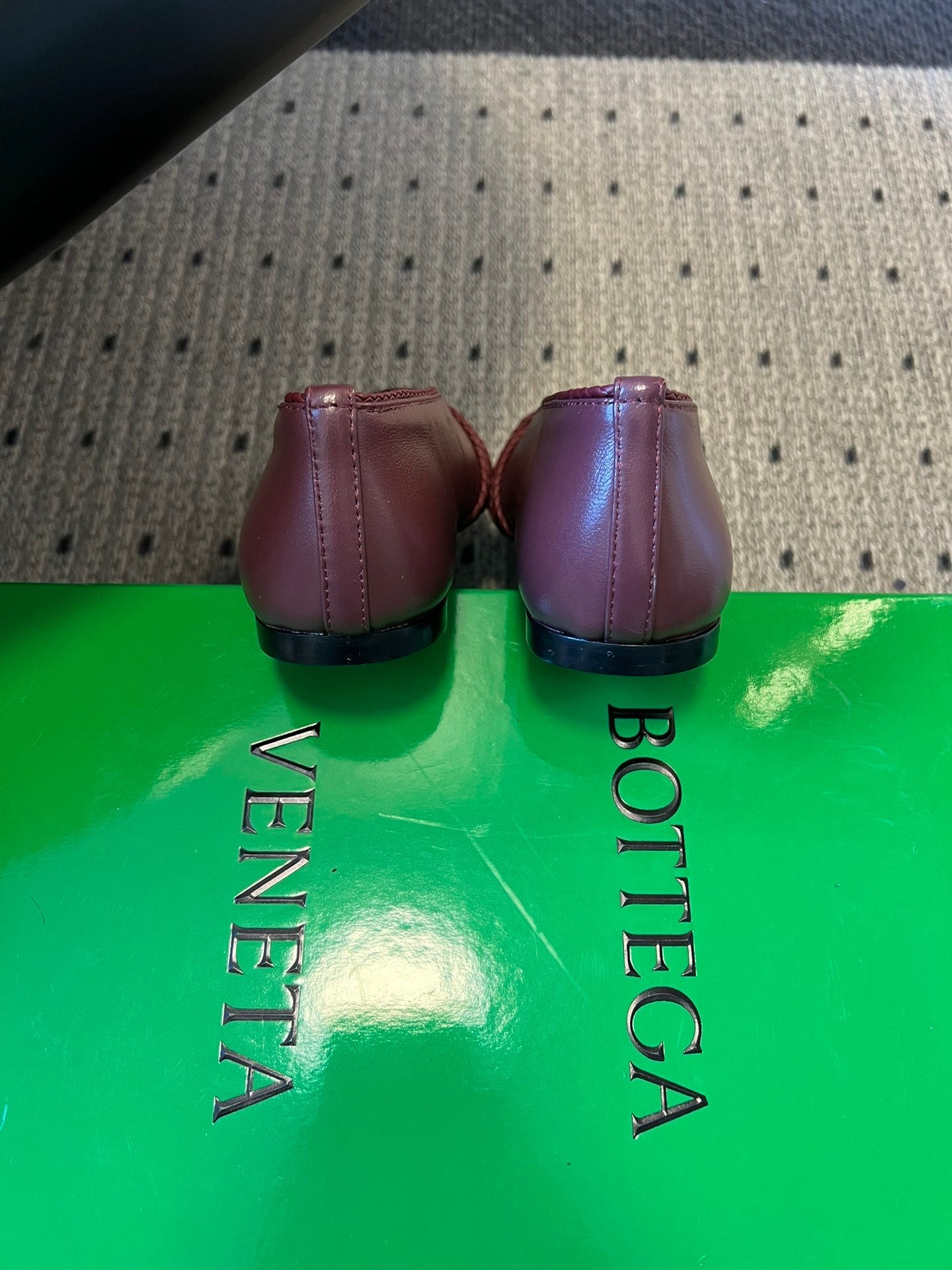 BOTTEGA VENETA 26S ESPADRILLE BALLET FLATS IN DARK RED LAMBSKIN