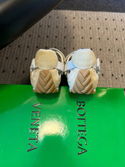 BOTTEGA VENETA 26S MARY JANE SNEAKER IN BEIGE SUEDE AND FABRIC