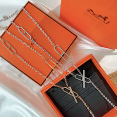 HM LONG CHAIN 4 MOTIFS NECKLACE