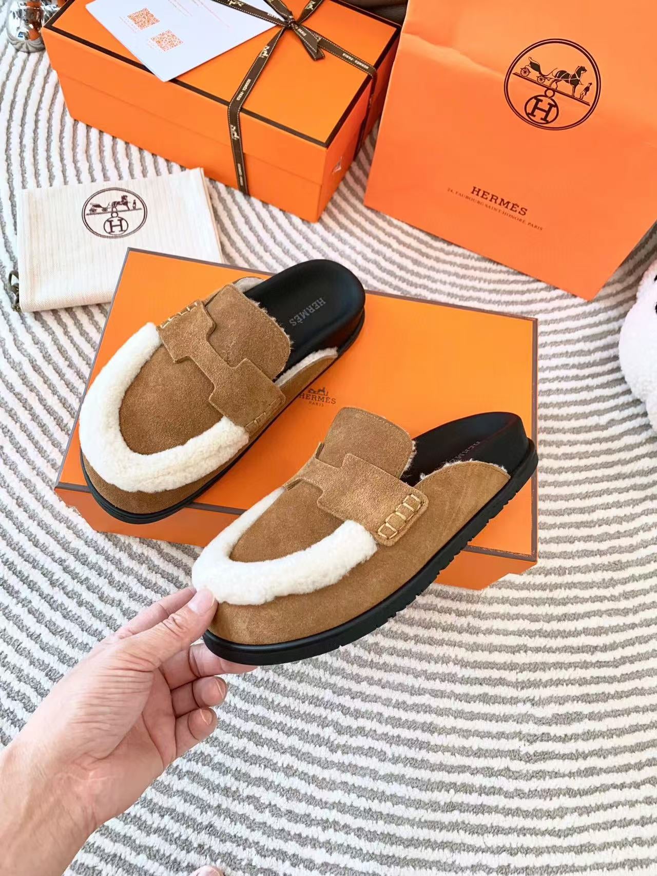 G0 MULE BROWN SUEDE SHEARLING