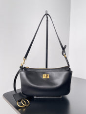 RODEO 22 IN BLACK CALFSKIN GOLD HARDWARE