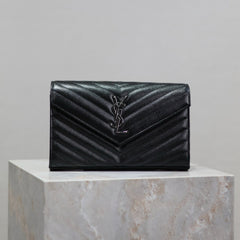 WOC 23 IN BLACK CAVIAR LAMBSKIN SILVER HARDWARE
