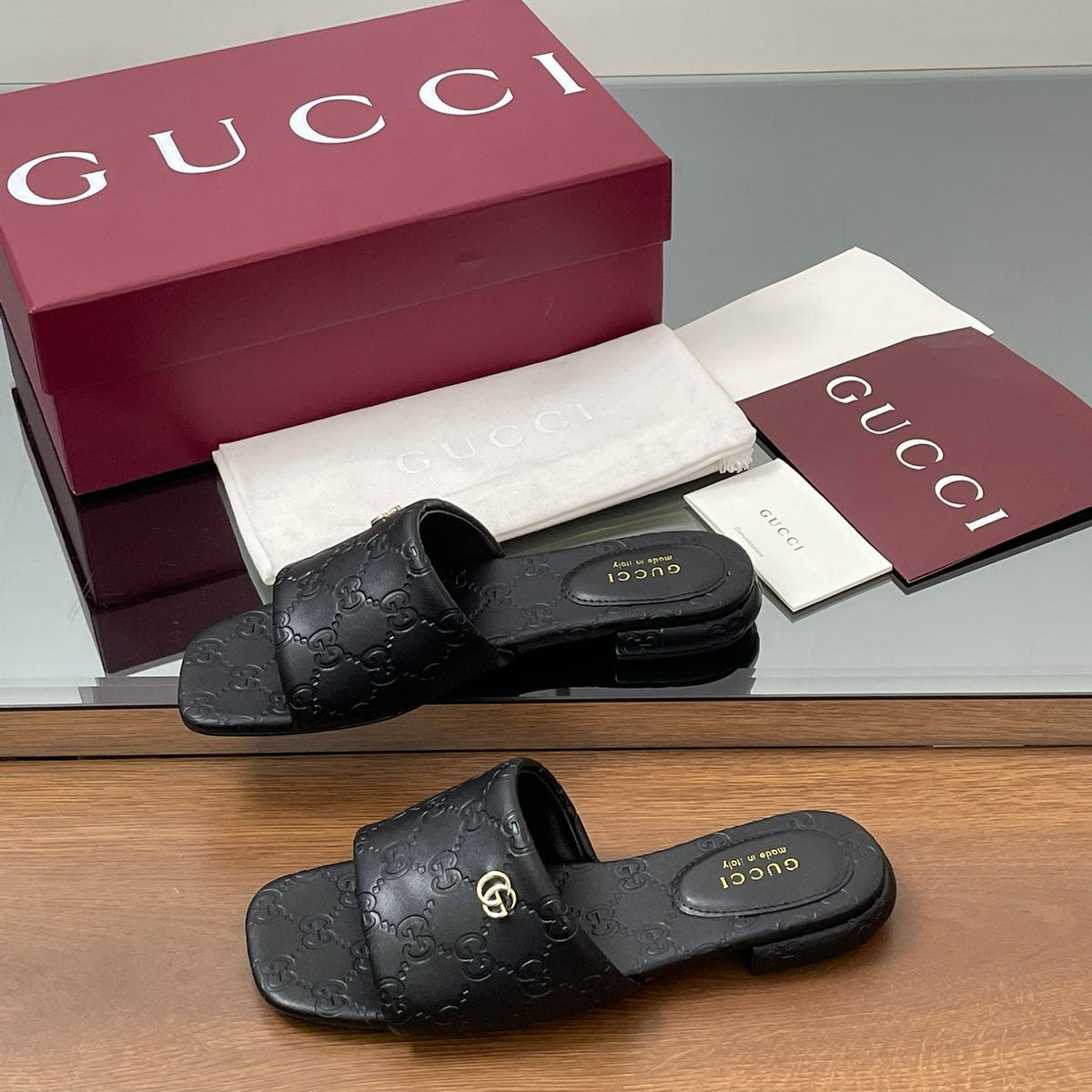 DOUBLE G SANDALS IN BLACK IVORY CALFSKIN