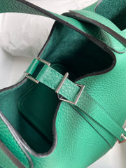 PICOTIN LOCK 18 EMERALD TOGO GOLD HARDWARE