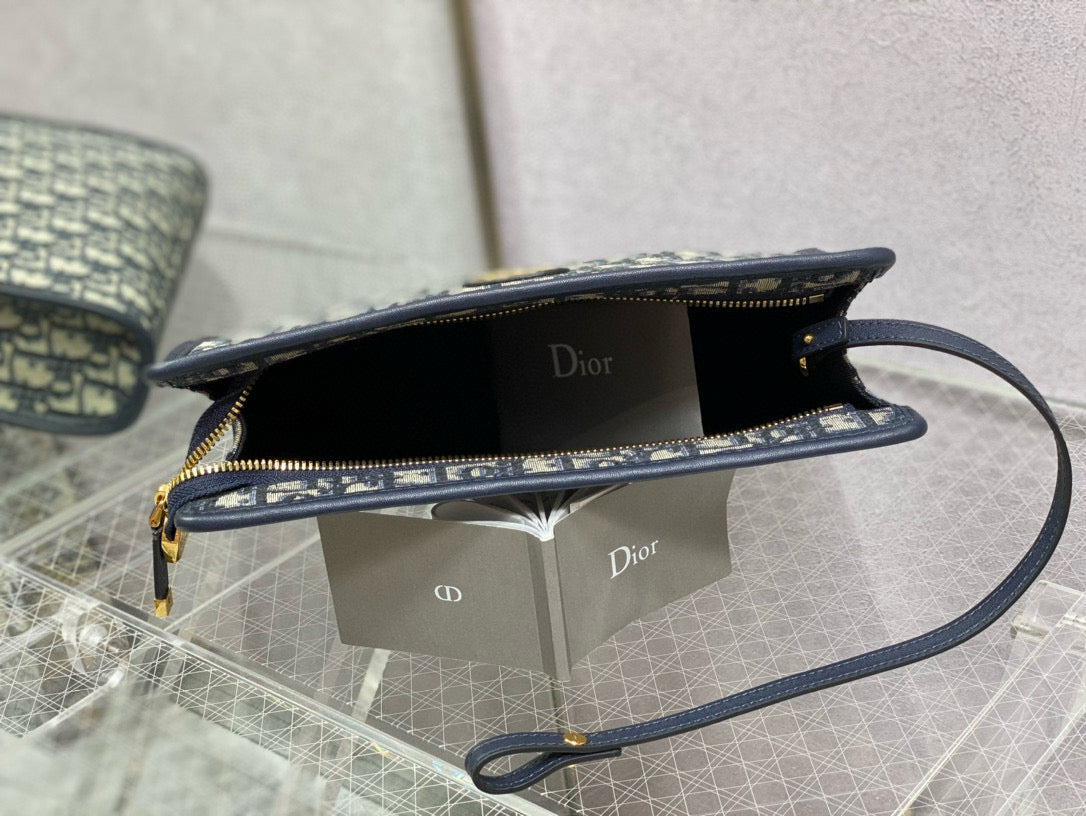 OBLIQUE BOOK TOTE 26 IN DARK BLUE MONOGRAM JACQUARD