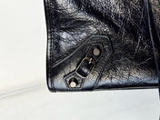 MEDIUM 39 LE CITY BAG IN BLACK LEATHER