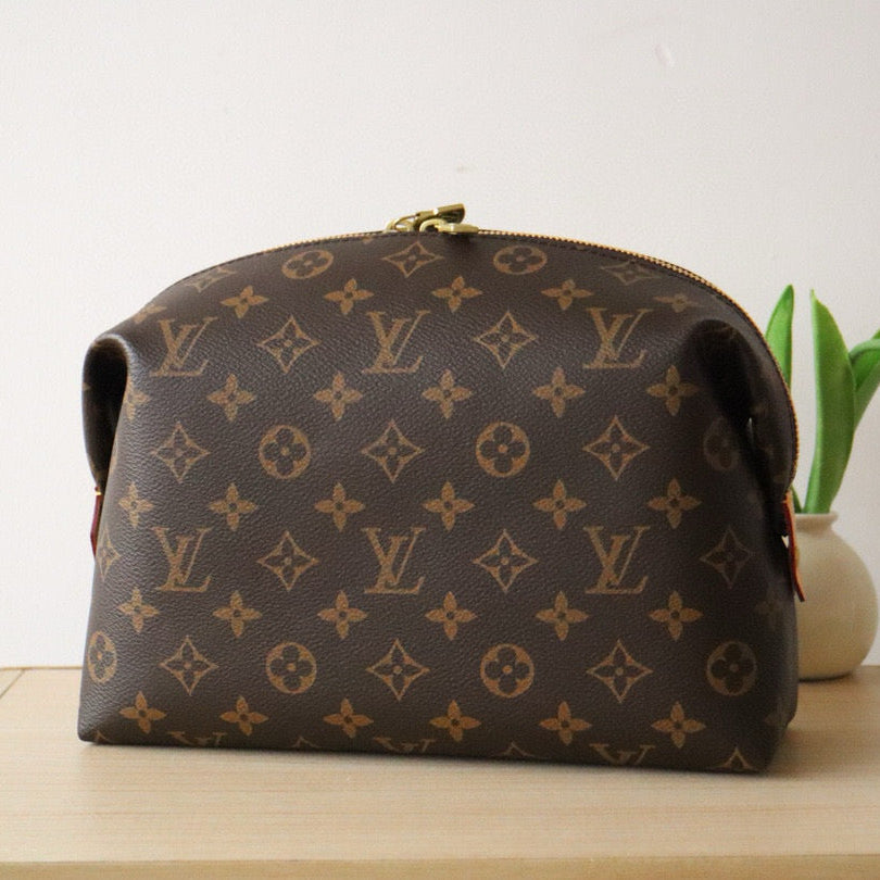 COSMETIC POUCH GM MONOGRAM 27 CM IN MONOGRAM CALFSKIN