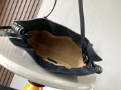 LOE MEDIUM 30 FLAMENCO KNOT IN BLACK LAMBSKIN