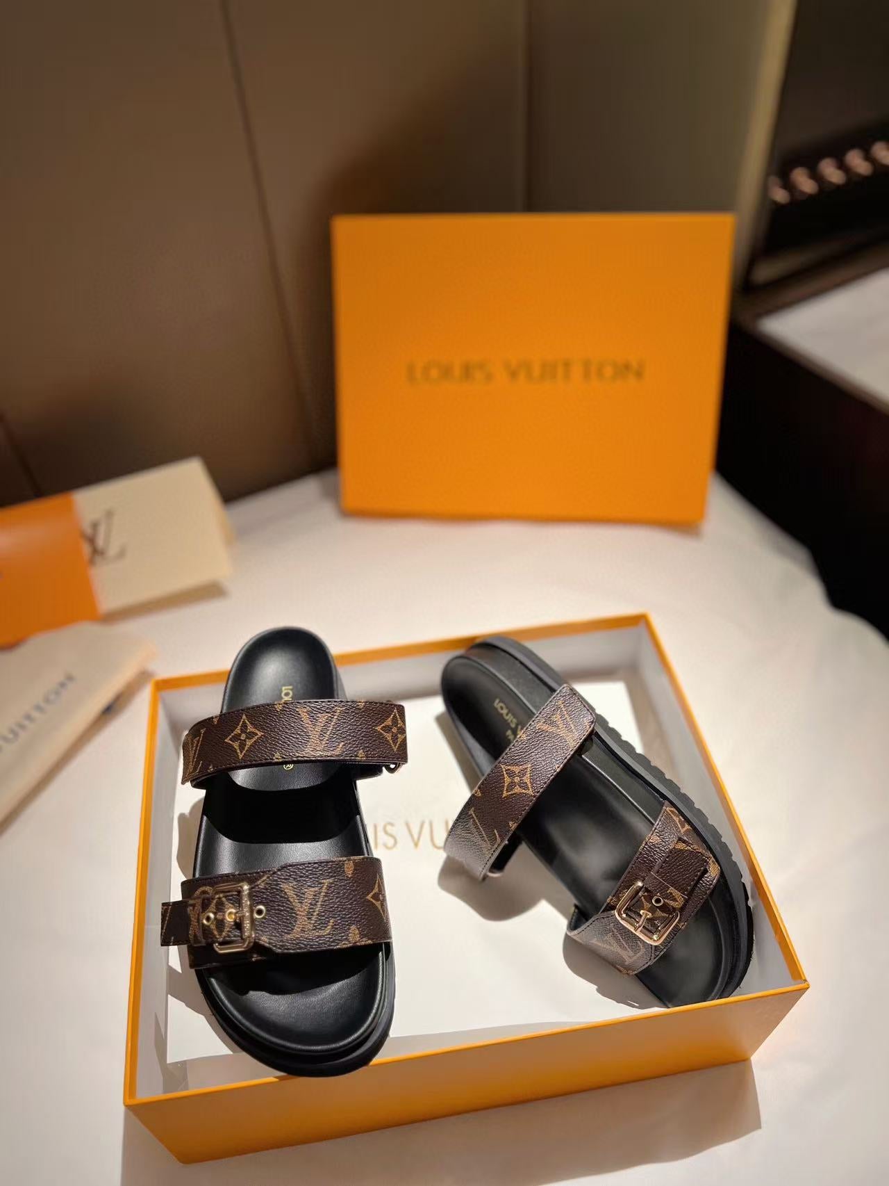 LV GOLD BUCKLE SANDALS IN BROWN MONOGRAM CANVAS