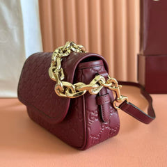 GG SHOULDER BAG 20 IN BURGUNDY RED EMBOSSED CALFSKIN
