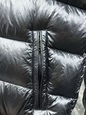 MONCLER PUFFER JACKET IN BLACK