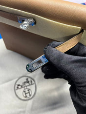 KELLY DANSE 22 TAN BROWN IN CALFSKIN SILVER HARDWARE