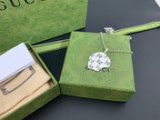 GG SKULL RED ENAMEL NECKLACE