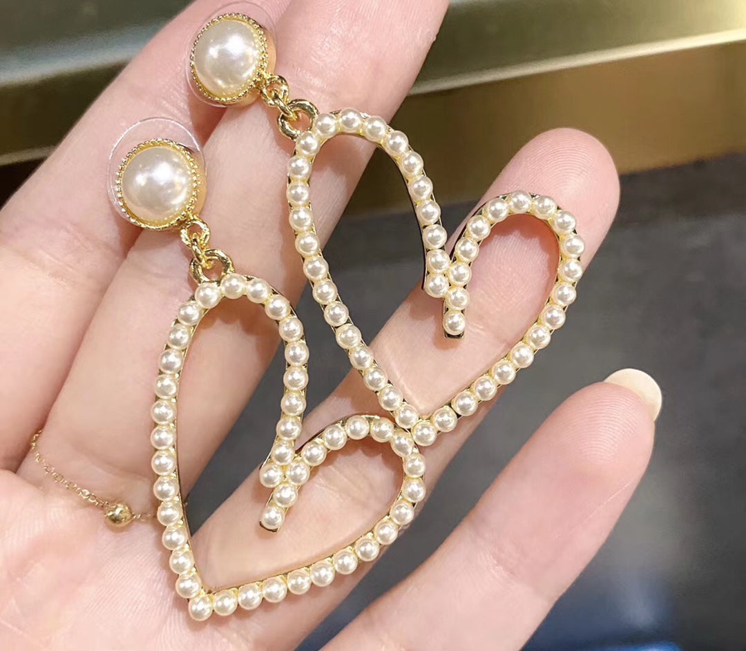 PEARL GOLD PLATED OPEN HEART  EARRINGS