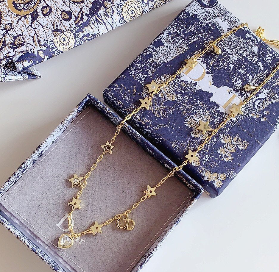 CD STAR LOVE NECKLACE WITH THE SAME MATERIAL