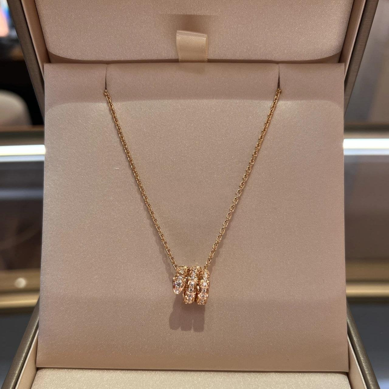 bulgari-serpenti-viper-pendant-necklace-in-18-kt-rose-gold-set-with-pave-diamonds-ref-357795-cor_fb03502f-12f8-46f5-858d-1bfaaaa215d6.jpg