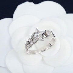 COMETE RING SILVER DIAMOND