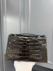 HM KELLY MINI 22 IN BROWN AMERICAN ALLIGATOR SILVER BUCKLE