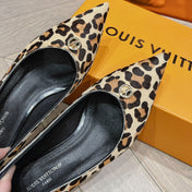 LV SINGLE LOW HEEL PUMP YELLOW LEOPARD