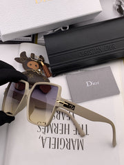 MONTAIGNE SQUARE SUNGLASS CD4780 IN ACETATE