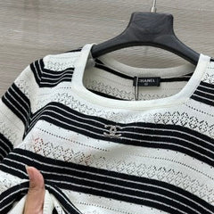 CC 25 T- shirt Two Colors Cashmere