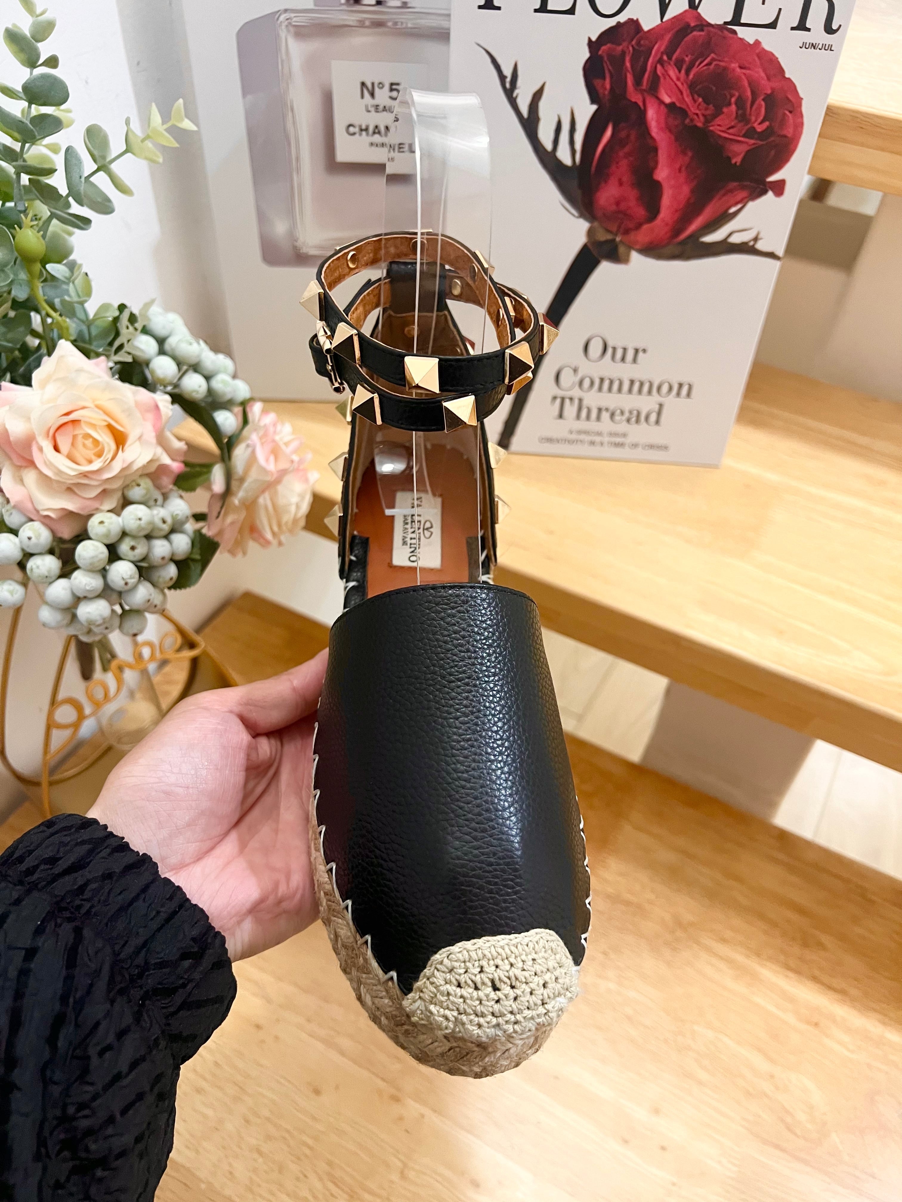 BLACK LEATHER ROCKSTUD ESPADRILLES ANKLE STRAP FLATS