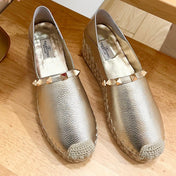 FLAT ESPADRILLE IN SILVER CALFSKIN 2 CM WITH STUDS