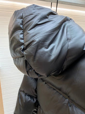 PRADA 25S PUFFER JACKET 543