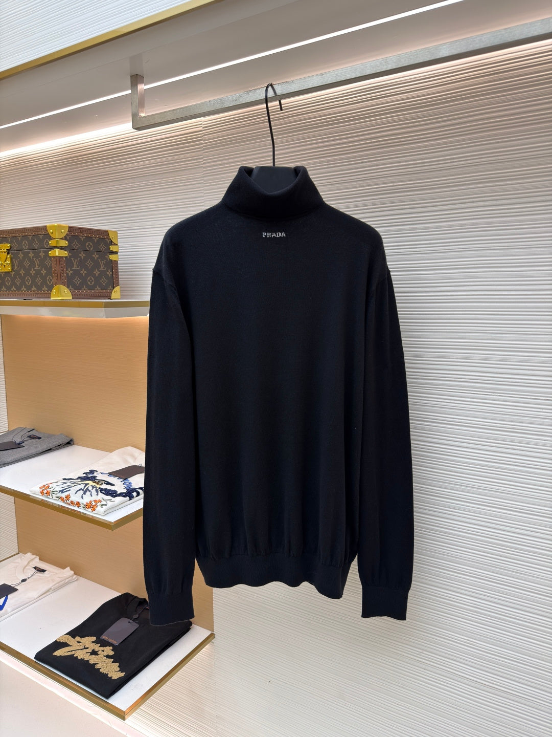 PRADA 25S HIGH-NECK SWEATER 538