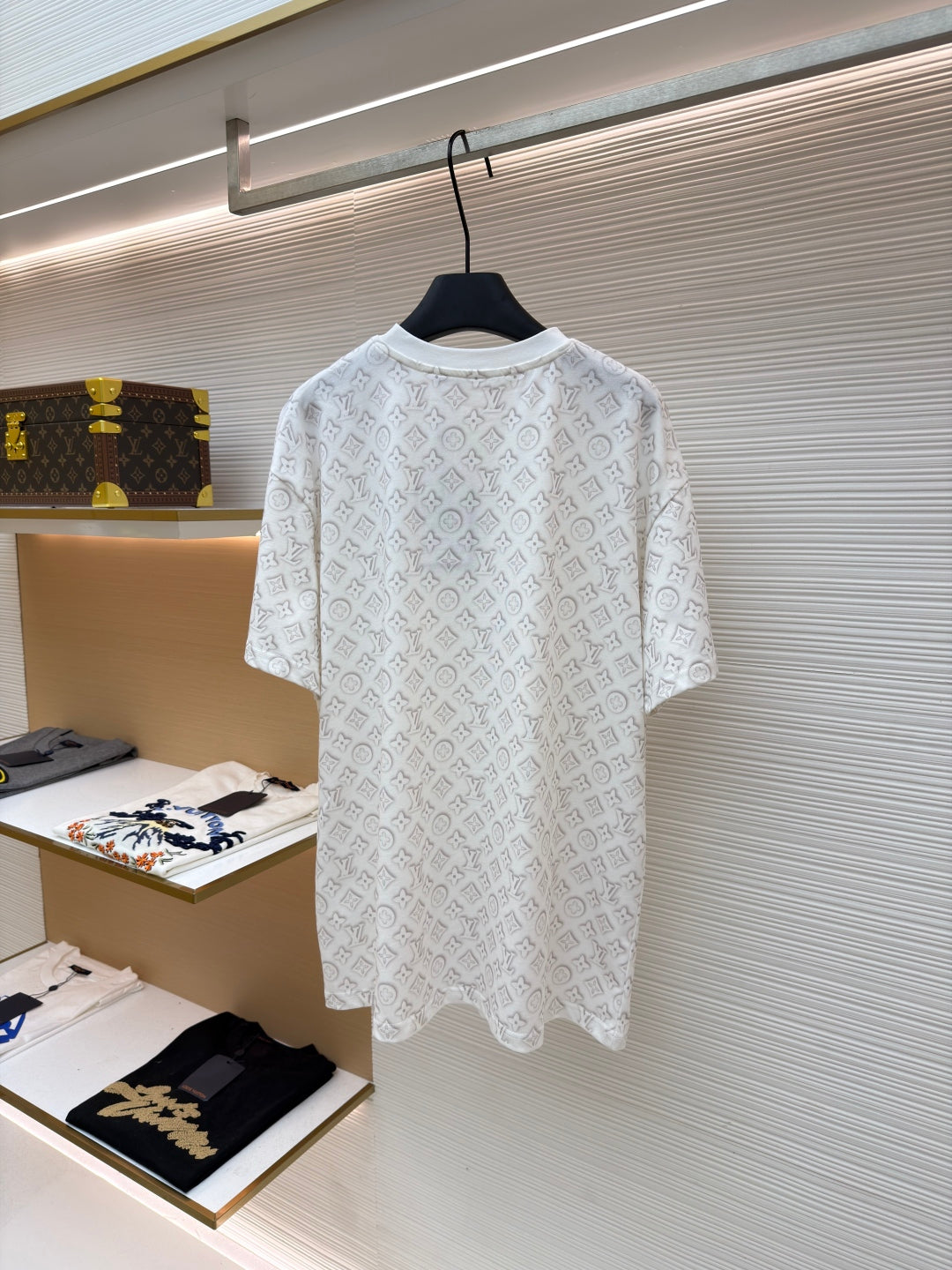 LV 25S SHORT-SLEEVE T-SHIRT 592304