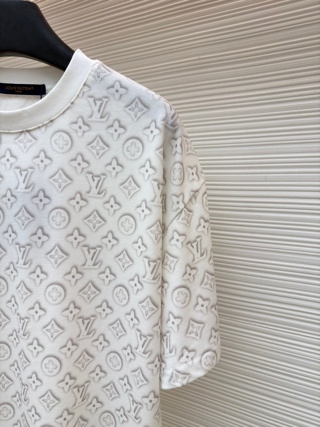 LV 25S SHORT-SLEEVE T-SHIRT 592304