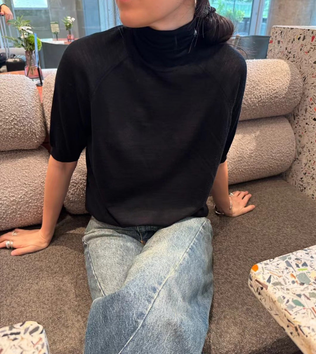 PRADA 25S SHORT-SLEEVE TURTLENECK SWEATER 430