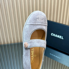 CHANEL 25S DOUBLE-STRAP MARY JANE SHOES IN LIGHT GRAY SUEDE