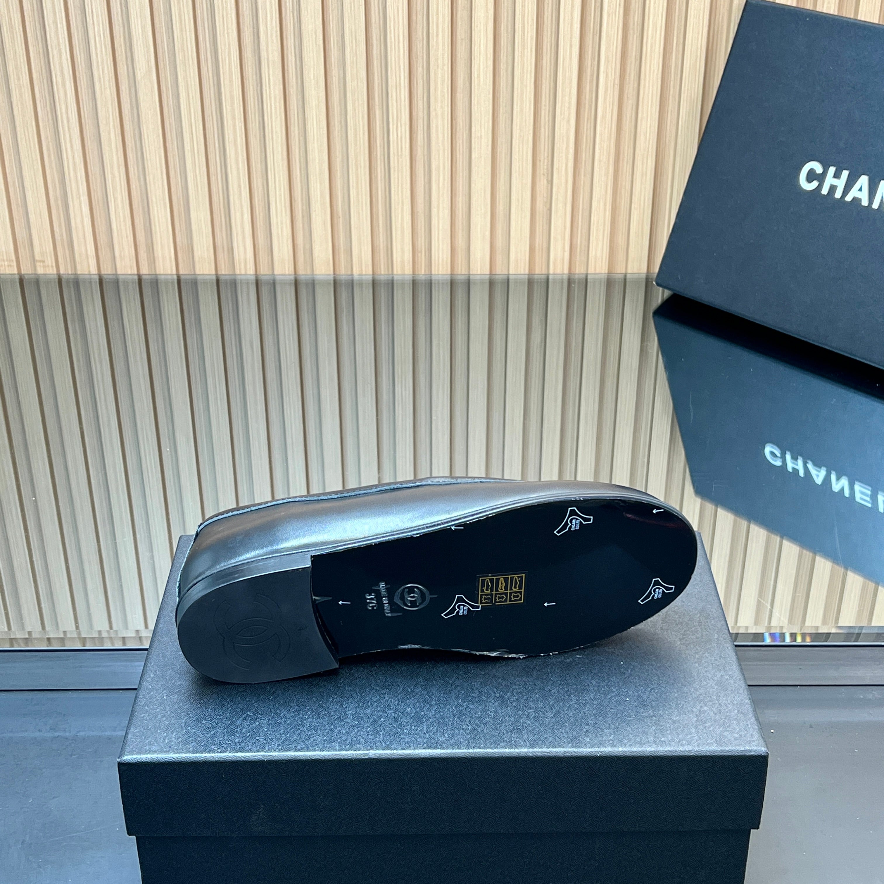 CHANEL 25S TEDDY LOAFER 15MM IN BLACK CALFSKIN GOLD HARDWRE