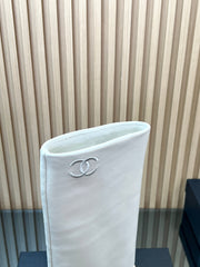 CHANEL 25S HIGH BOOTS 65MM IN WHITE CALFSKIN GOLD HARDWRE