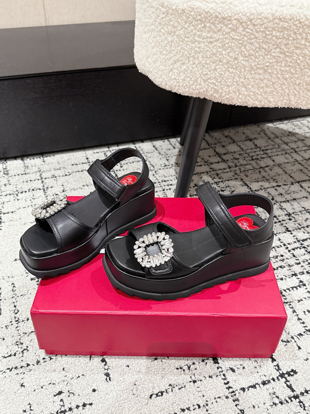 ROGER VIVIER 25S SLIDY VIV' WEDGE SANDALS 70 MM IN BLACK CALFSKIN EMBELLISHED CRYSTALS