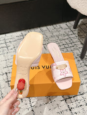 LV CHERRY HIGH HEELS 25S 55 MM IN LIGHT PINK CALFSKIN STYLE 1