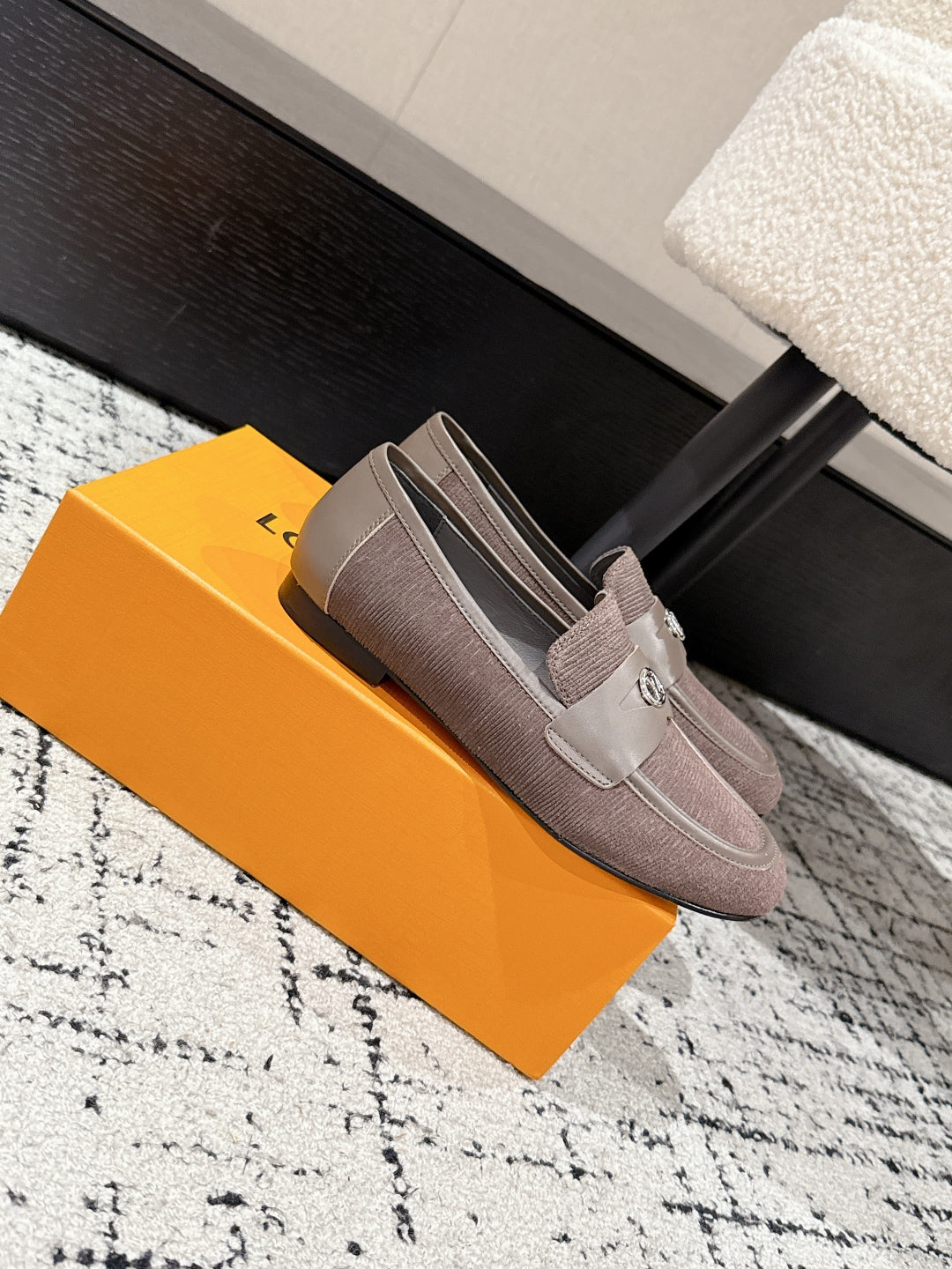 LV LOAFER 25S IN DUSTY ROSE BROWN SUEDE AND CALFSKIN