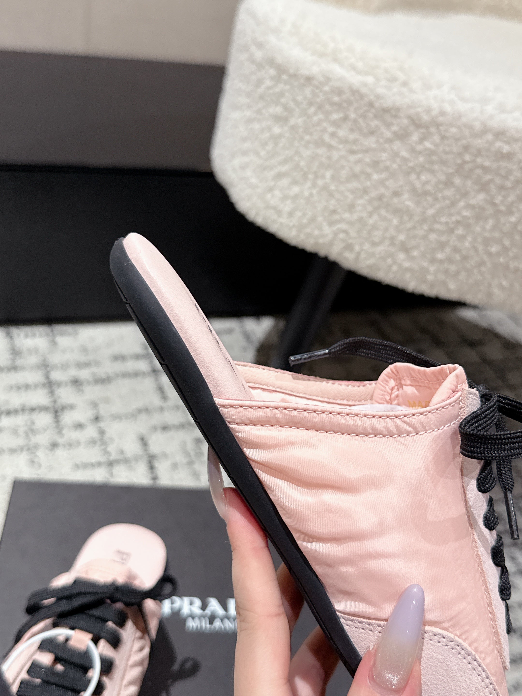 PRADA 25S DEXUN MULE IN LIGHT PINK SUEDE LEATHER