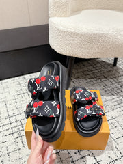 LV MIAMI-STYLE SANDALS 25S IN BLACK FABRIC AND CALFSKIN