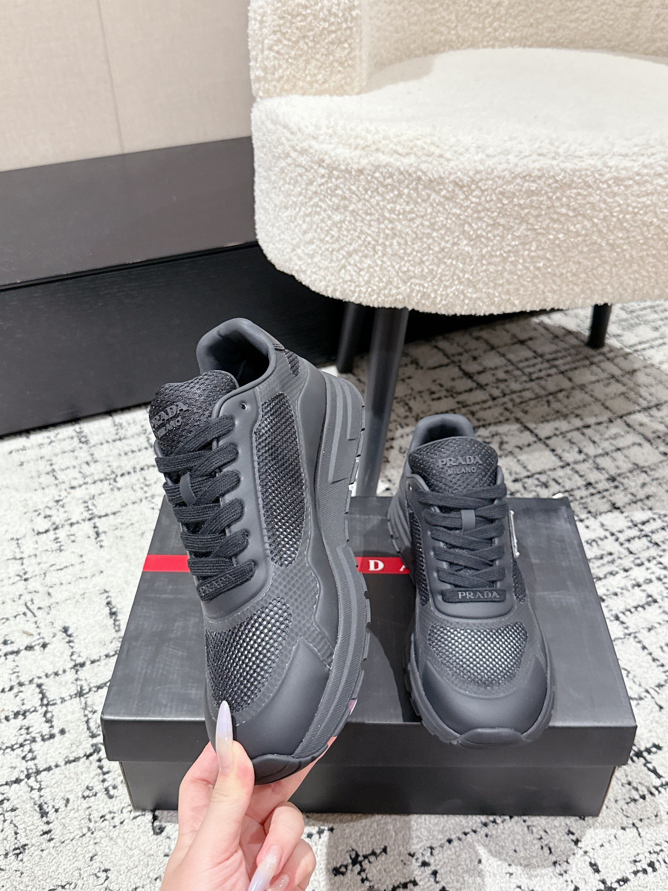 PRADA 25S MEN SNEAKERS IN BLACK CANVAS