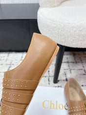 CHLOÉ 26S FLAT SHOES IN BROWN CALFSKIN WITH METAL STUDS