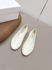 THE ROW 26S BALLET FLATS IN WHITE CALFSKIN
