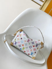 LV 25S SIDE TRUNK MM BAG 23 IN WHITE CALFSKIN GOLD HARDWARE