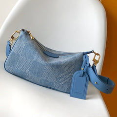 LV 25S POCHETTE ACCESSORIES XL 28 IN BLUE CANVAS DAMIER DENIM