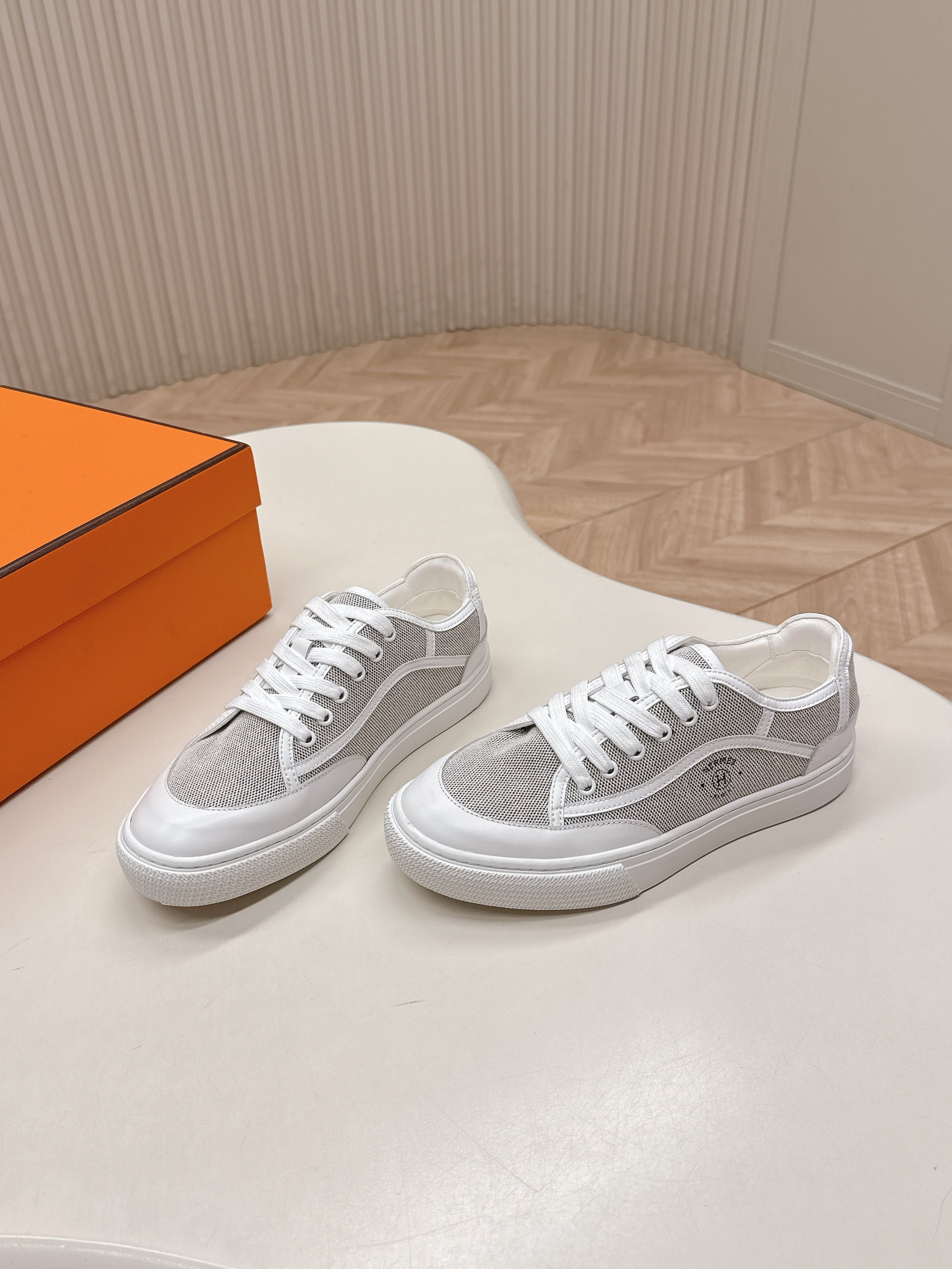 HM 25S SNEAKER LOW SPORTS IN GREY CANVAS MIX WHITE LAMBSKIN