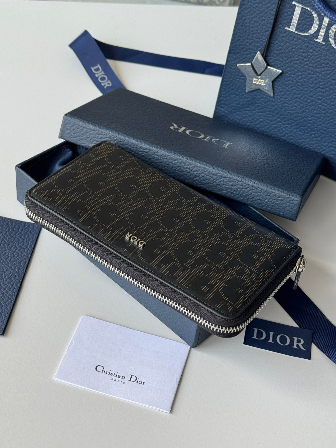 DIOR 25S LONG VERTICAL ZIPPED WALLET 19 IN BLACK CALFSKIN SILVER HARDWARE