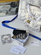 DIOR 25S SADDLE JASMINE GUSSET CARD HOLDER 10 IN BLUE BLACK OBLIQUE JACQUARD CANVAS AND CALFSKIN