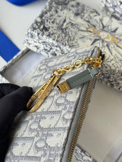 DIOR 25S TRAVEL MYRTE ZIPPED KEY CASE 14 IN GRAY DIOR OBLIQUE JACQUARD CANVAS